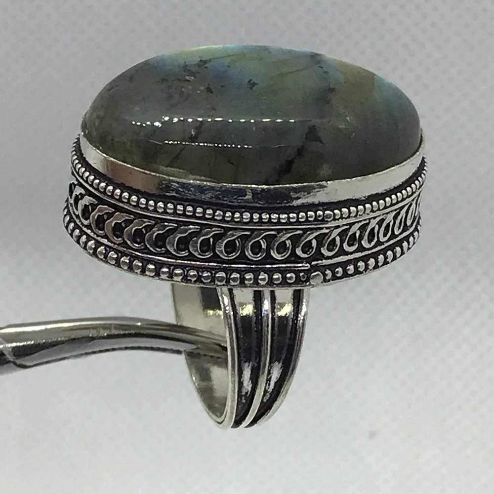 925 Sterling Silver Labradorite Ring Size 8.5